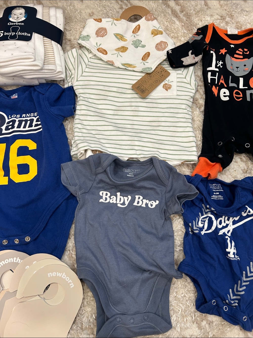Baby items bundle - Picture 3 of 4